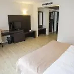 Parliament Hotel