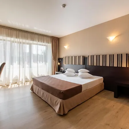 Hotel Parliament