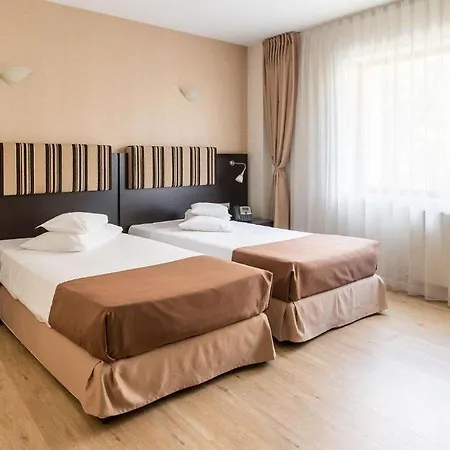 Hotel Parliament