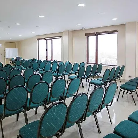 Hotel Parliament 4*
