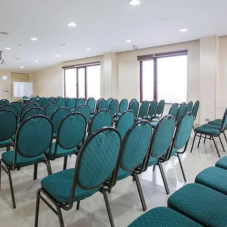 Hotel Parliament