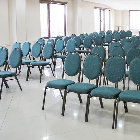 Hotel Parliament 4*