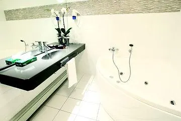 ホテル パーラメント