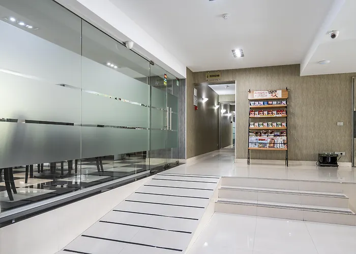 فندق Parliament 4*